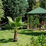 Greenwood Resort